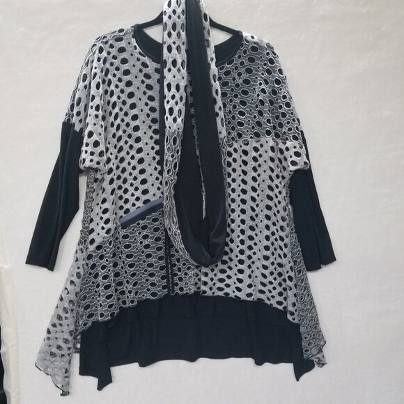 IC Collection Tops - IC Collection Asymmetrical Black/Gray Cotton wholly Tunic Top halo scarf XL